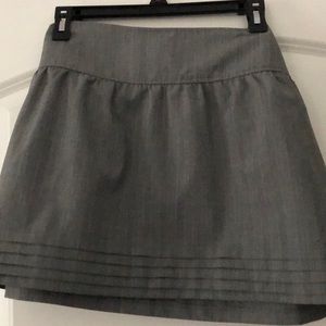 Grey skirt